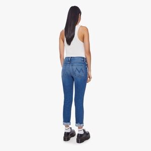 Mother Jeans NWT The Scrapper Cuff Ankle Fray Size 27